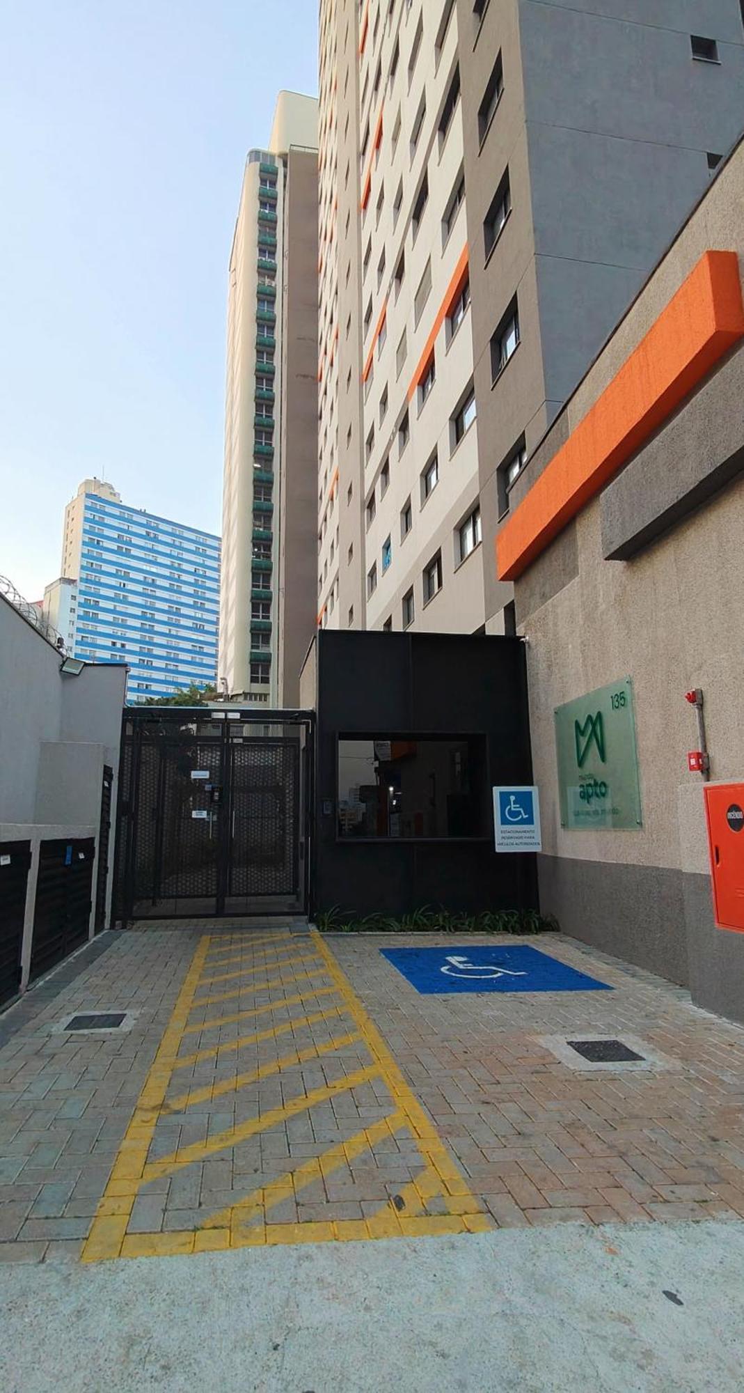 04 - Apto Liberdade Se 500'metro Apartamento São Paulo