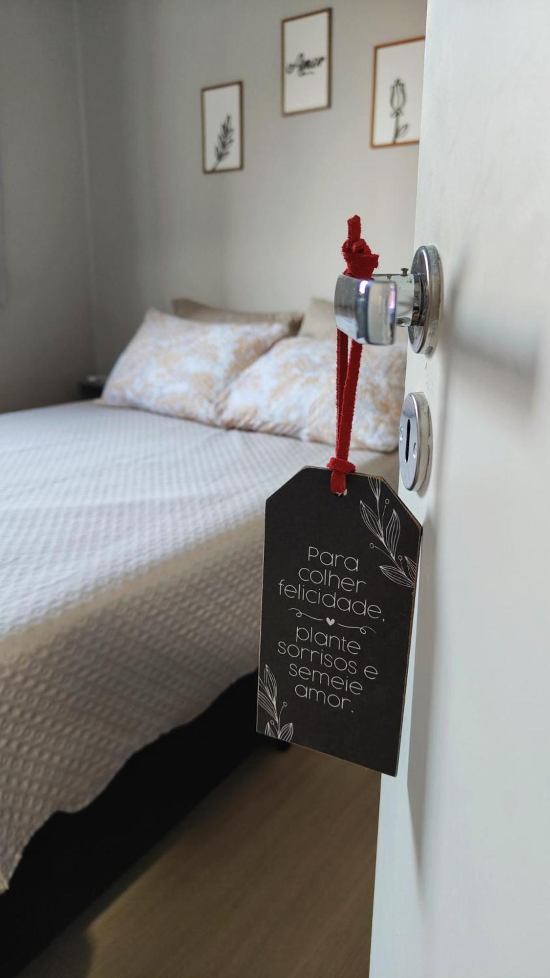 04 - Apto Liberdade Se 500'metro Apartamento