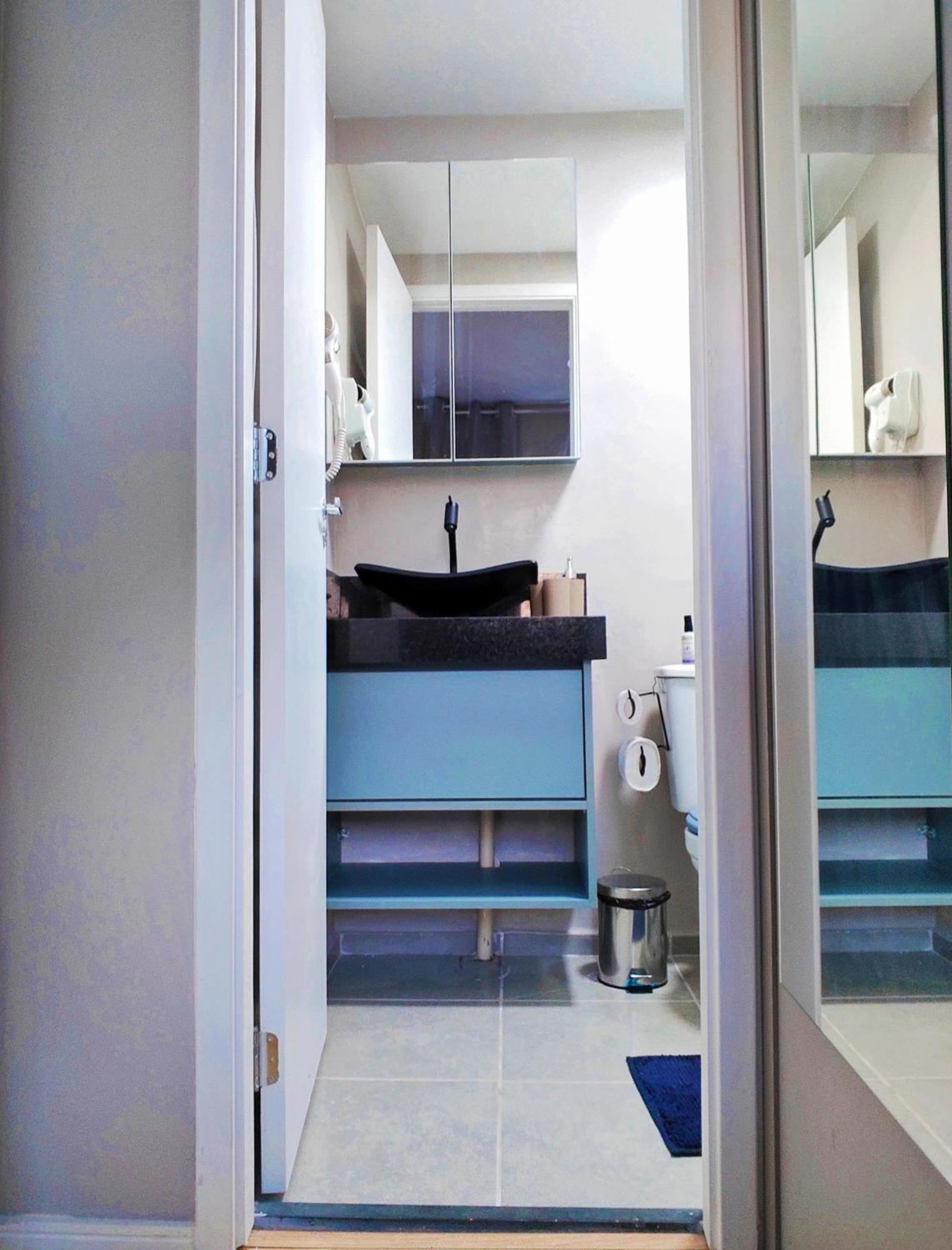 04 - Apto Liberdade Se 500'metro Apartamento *