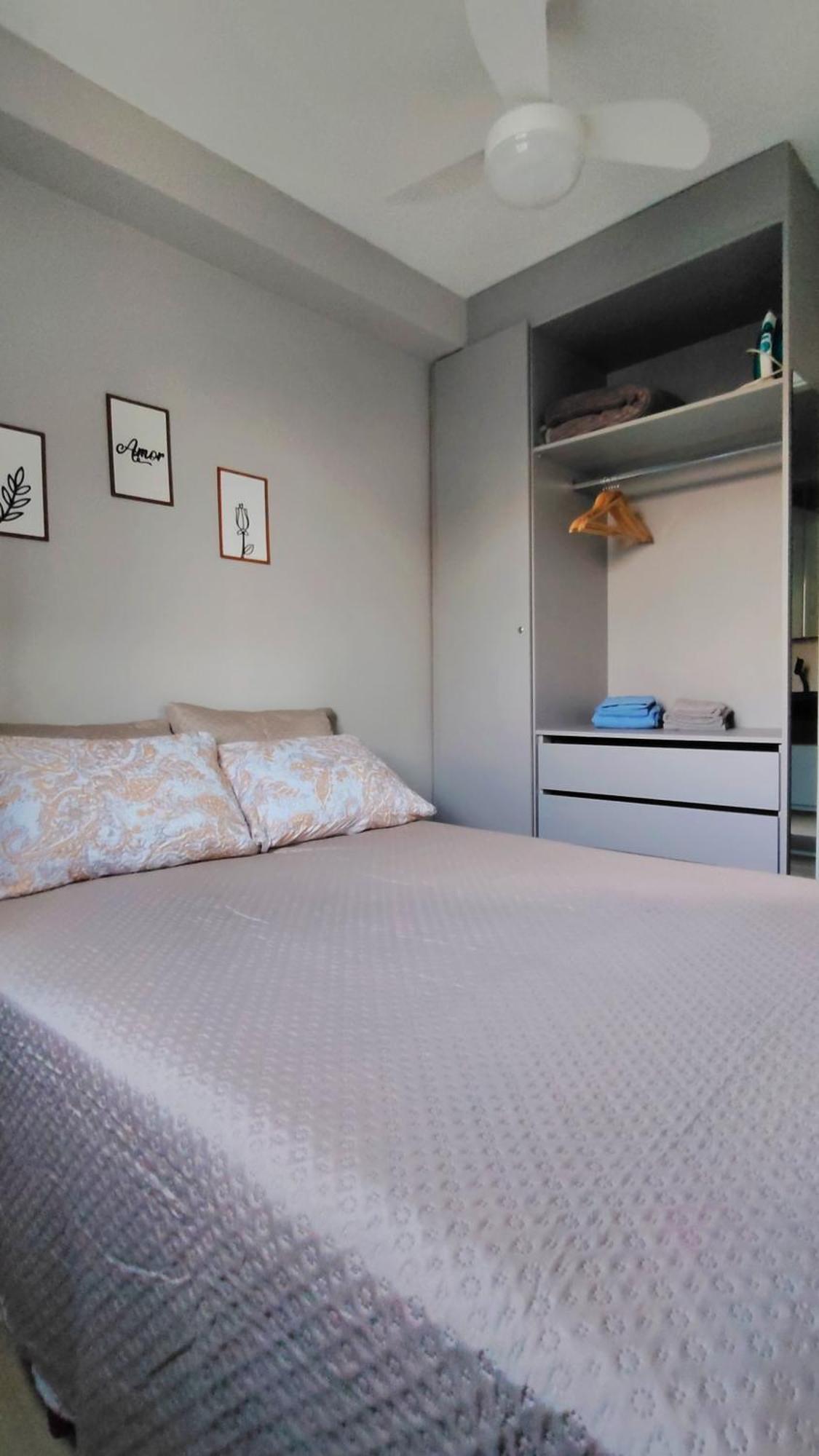 04 - Apto Liberdade Se 500'metro Apartamento